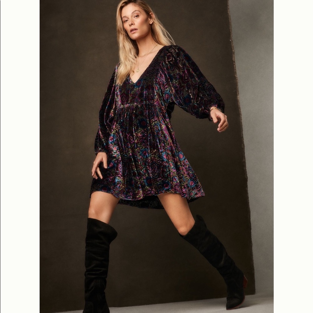 COPY - Anthropologie Mona Burnout Velvet Mini Dress